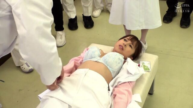 【羞恥娘】羞恥 生徒同士が男女とも全裸献体になって実技指導を行う質の高い授業を実践する看護学校実習2021(1svdvd00858)(女優：森日向子（もりひなこ）,逢見リカ（あいみりか）,新條ひな（しんじょうひな）,斎藤みなみ（さいとうみなみ）)